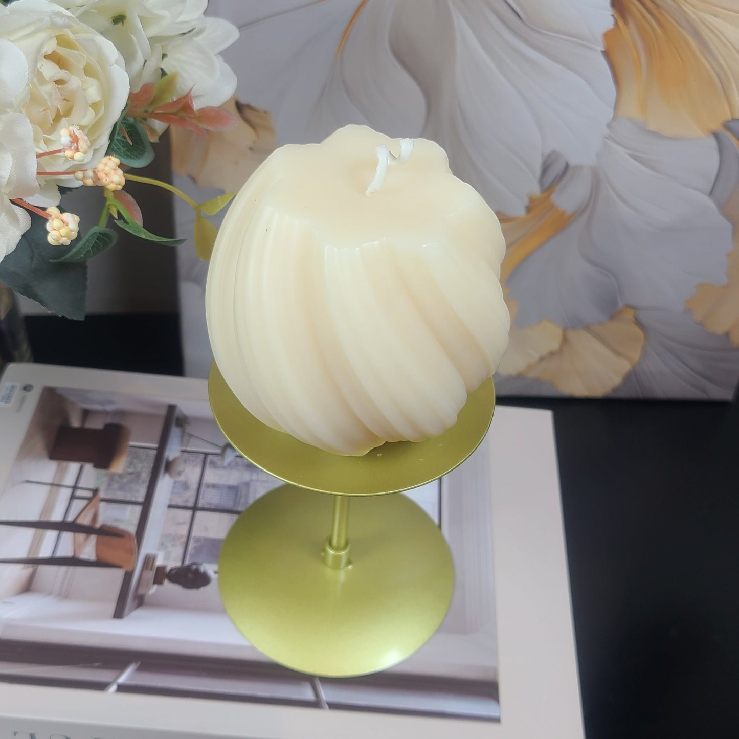 SPIRAL PILLAR Candle