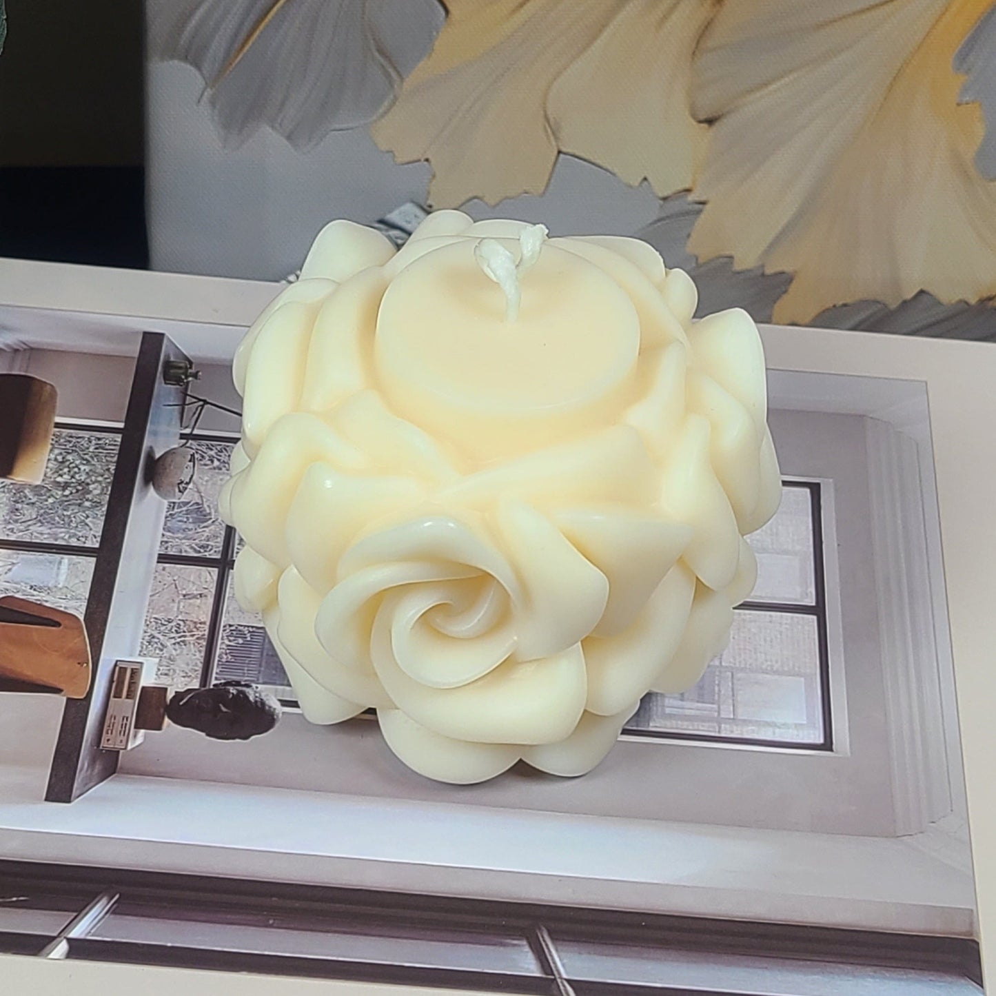 ROSE PILLAR Candle