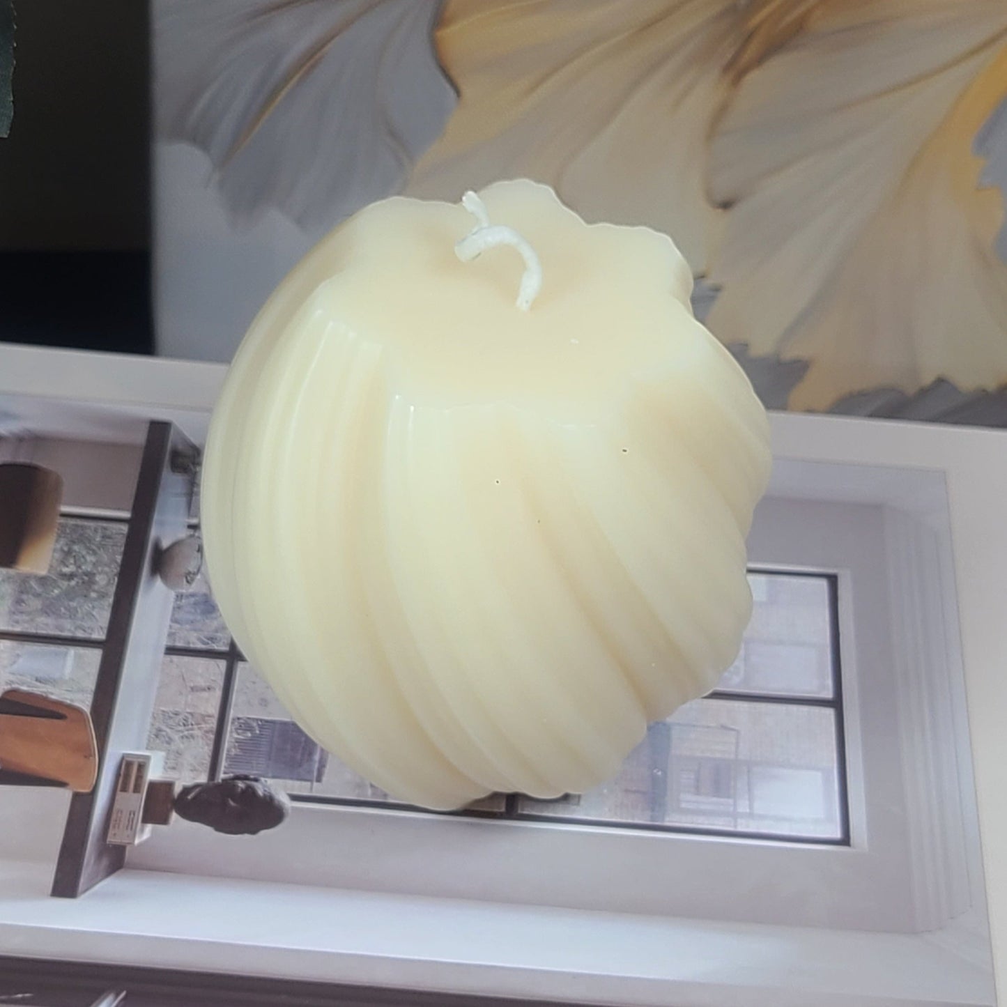SPIRAL PILLAR Candle