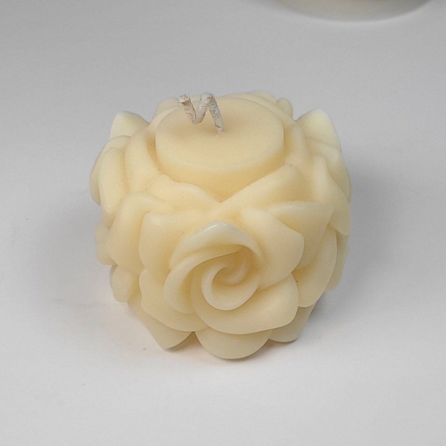 ROSE PILLAR Candle