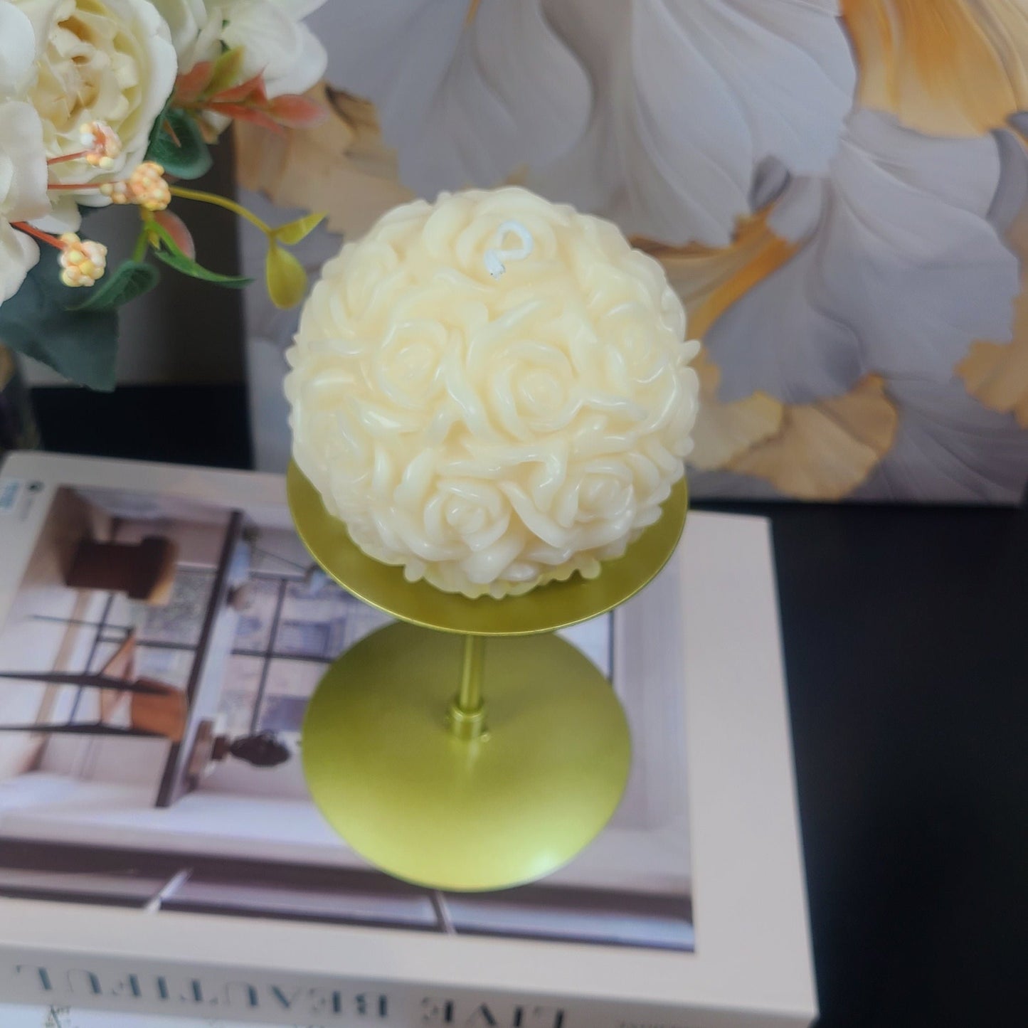 ROSE BALL Candle