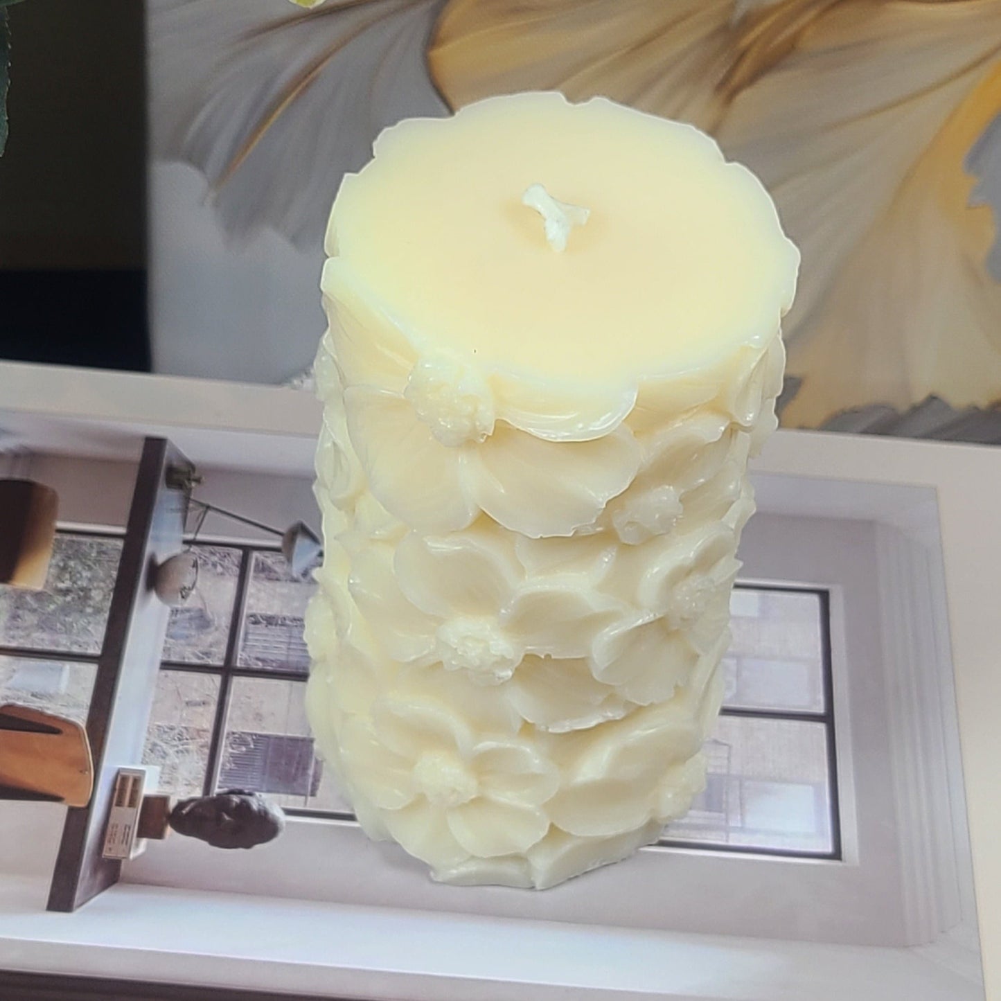 FLOWER PILLAR Decorative Candle