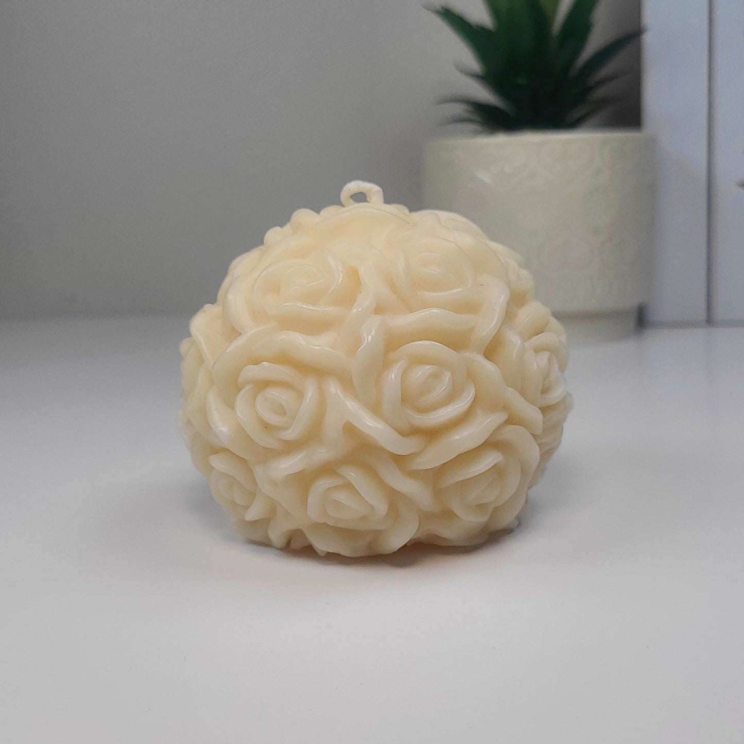 ROSE BALL Candle