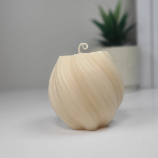 SPIRAL PILLAR Candle