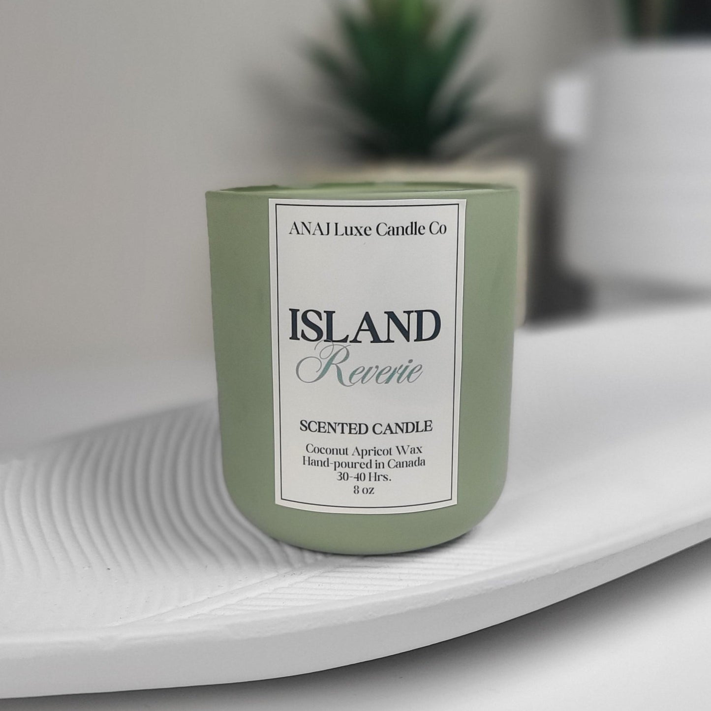 ISLAND REVERIE Scented Candle