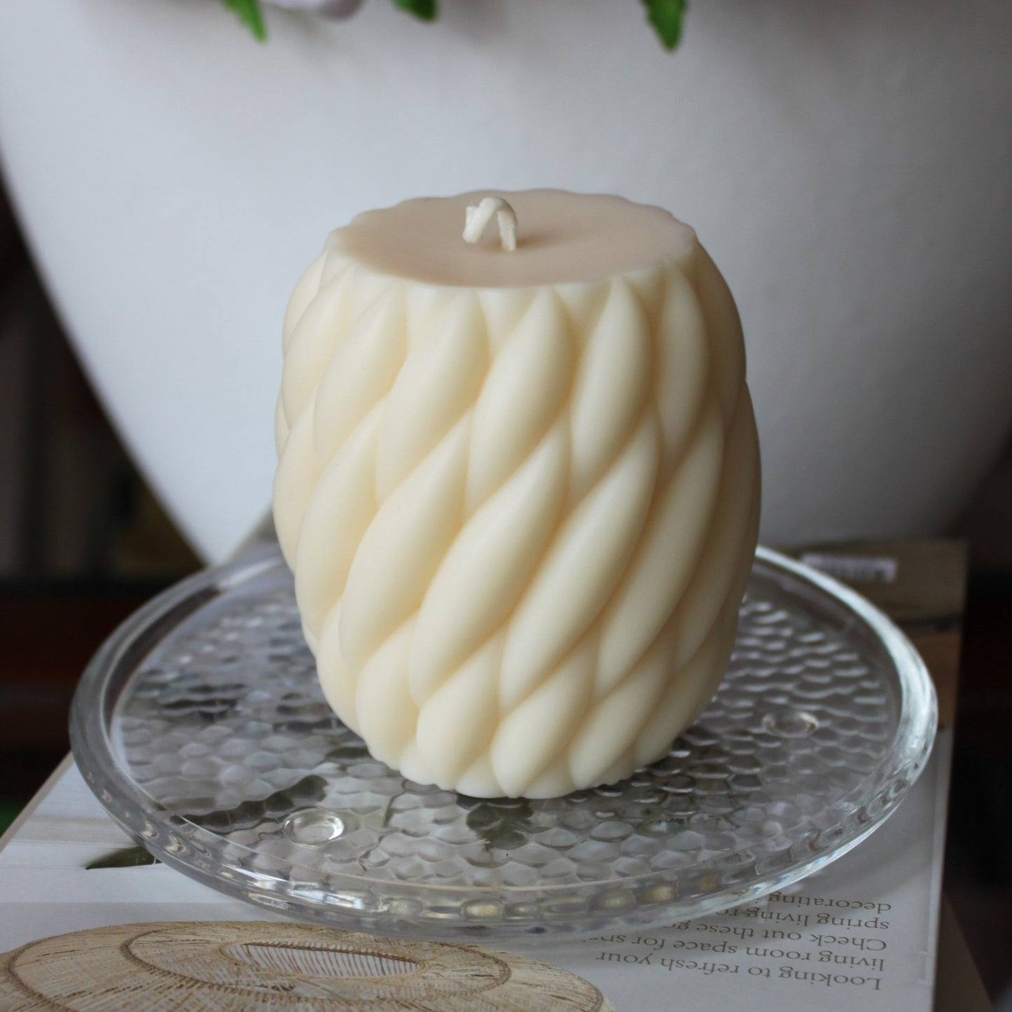 SPIRAL BUBBLE PILLAR Candle